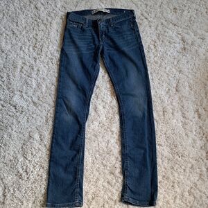 Hollister Women's Straight Leg Jeans in Dark Blue Size 9R